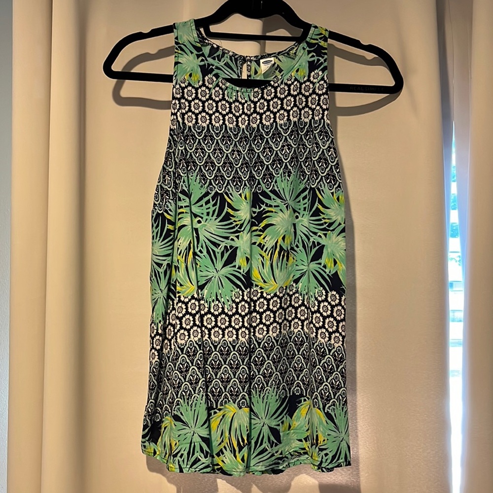 Sleeveless Blouse